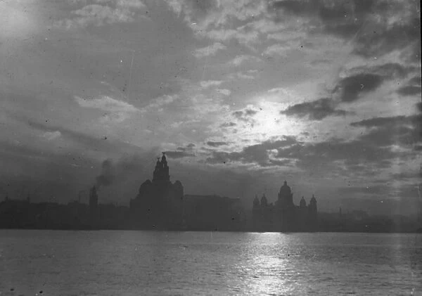 Liverpool - 1930 Liverpool dusk