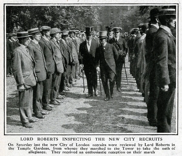 Lord Roberts inspecting City of London recruits, WW1