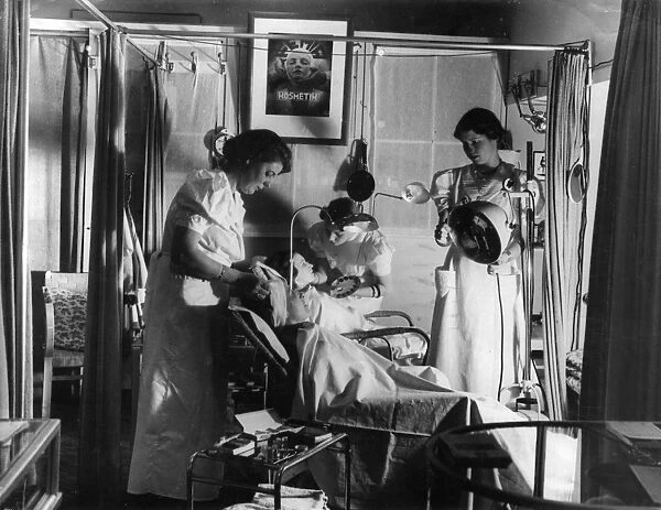 Makeover Salon 1930S
