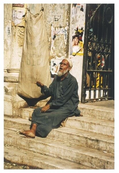 Racial  /  Pakistan  /  Beggar