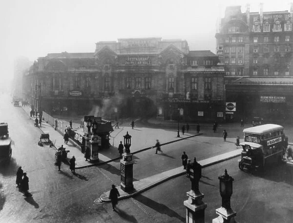 Street scene outside Victoria Station, London