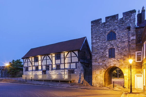 England, Hampshire, Southampton, Tudor Merchants Hall and Westgate