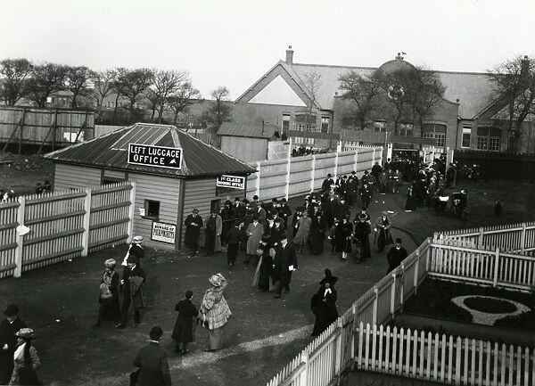 Aintree Sefton Arms station, Lancashire & Yorkshire Railway, 1913