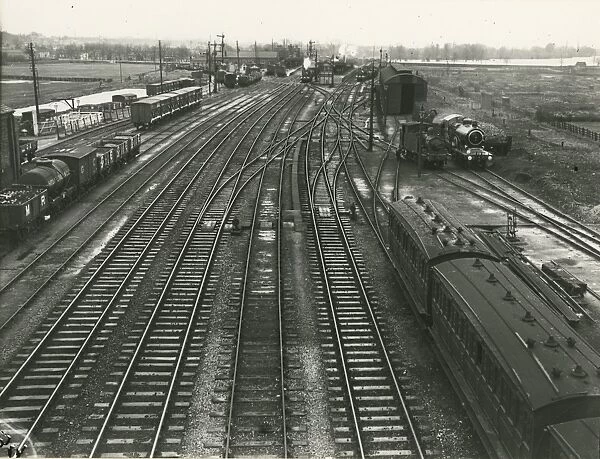 Ely station, view Northwards into the station, end of goods shed at the extreme left