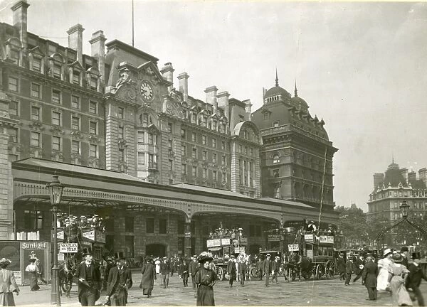 London Victoria station, South Eastern & Chatham Railway, c1904-05