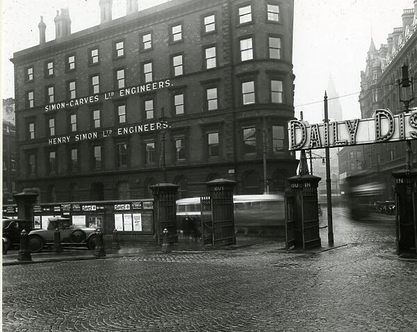 Manchester Central station, Cheshire Lines Committee. View of the station forecourt