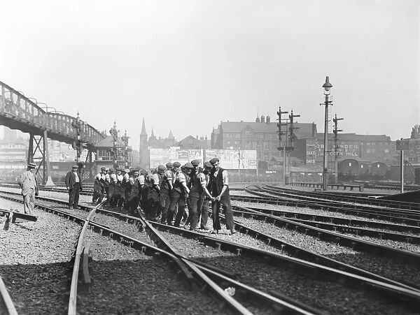 Permanent way workers at Bolton station, 1914