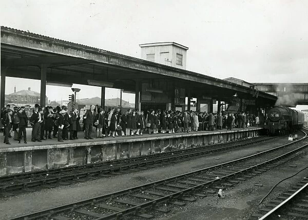 York station, British Railways, July 1964