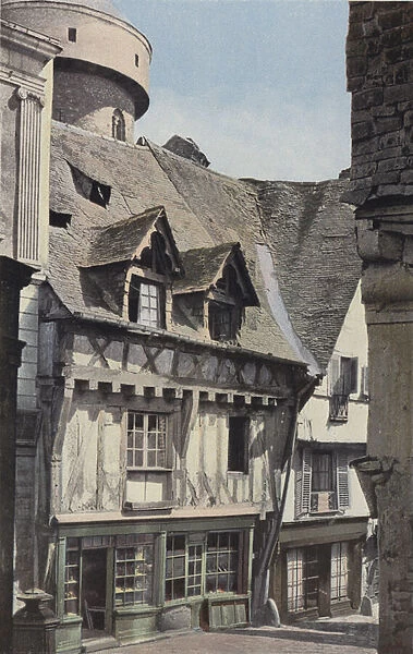 Laval, Vieilles maisons en bois (colour photo)