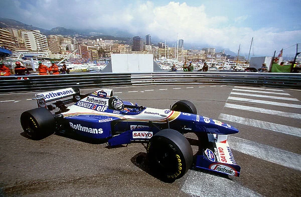 1995 Monaco Grand Prix. Monte Carlo, Monaco. 25th - 28th May 1995. Damon Hill (Williams FW17 Renault), 2nd position, action. World Copyright: LAT Photographic. Ref: Colour Transparency
