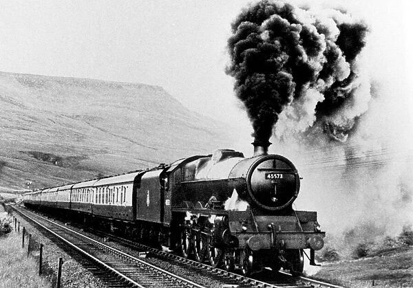 A London Midland and Scottish Railway Jubilee Class 4-6-0 steam locomotive number 45573