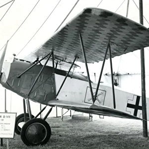 The 1917 Fokker DVII of the Nash Collection inside the m?
