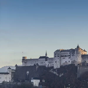 Austria, Salzburgerland, Salzburg, Festung Hohensalzburg Castle, dusk