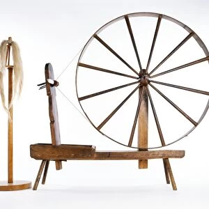 Spinning wheel and wool