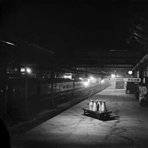 Derby station at night, 1908