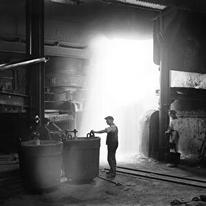 Steel foundry at Horwich railway works, 1919