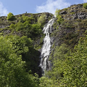 Altnagowna waterfall, also known as the Grey Mares Tail, Glenariff valley, Glens of Antrim, County Antrim, Northern Ireland, Ireland, Great Britain, Europe