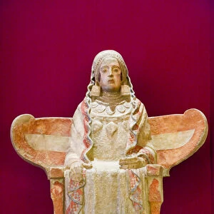 A copy of La Dama de Baza or the Lady of Baza (polychrome) (photo)