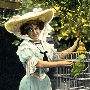 Marie Studholme (1872-1930), English actress, 1904