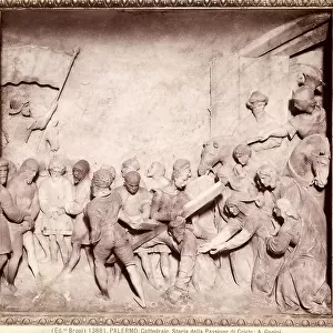 Christ falls under the weight of the Cross. Marble bas-relief belonging to the Stories of the Passion of Christ by Fazio and Vincenzo Gagini. The work is preserved in the Portrait Gallery of Palermo