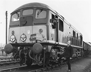 Locomotive Prints: Driver talking to guard